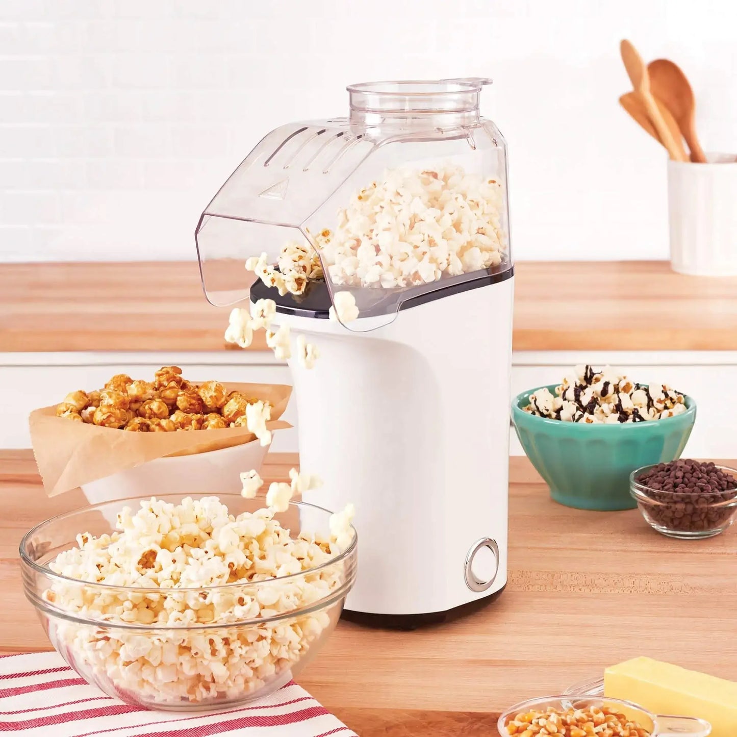 Hot And Fresh Popcorn Machine Uses Hot Air For Birthday Party And Home Together Portable Popcorn Maker